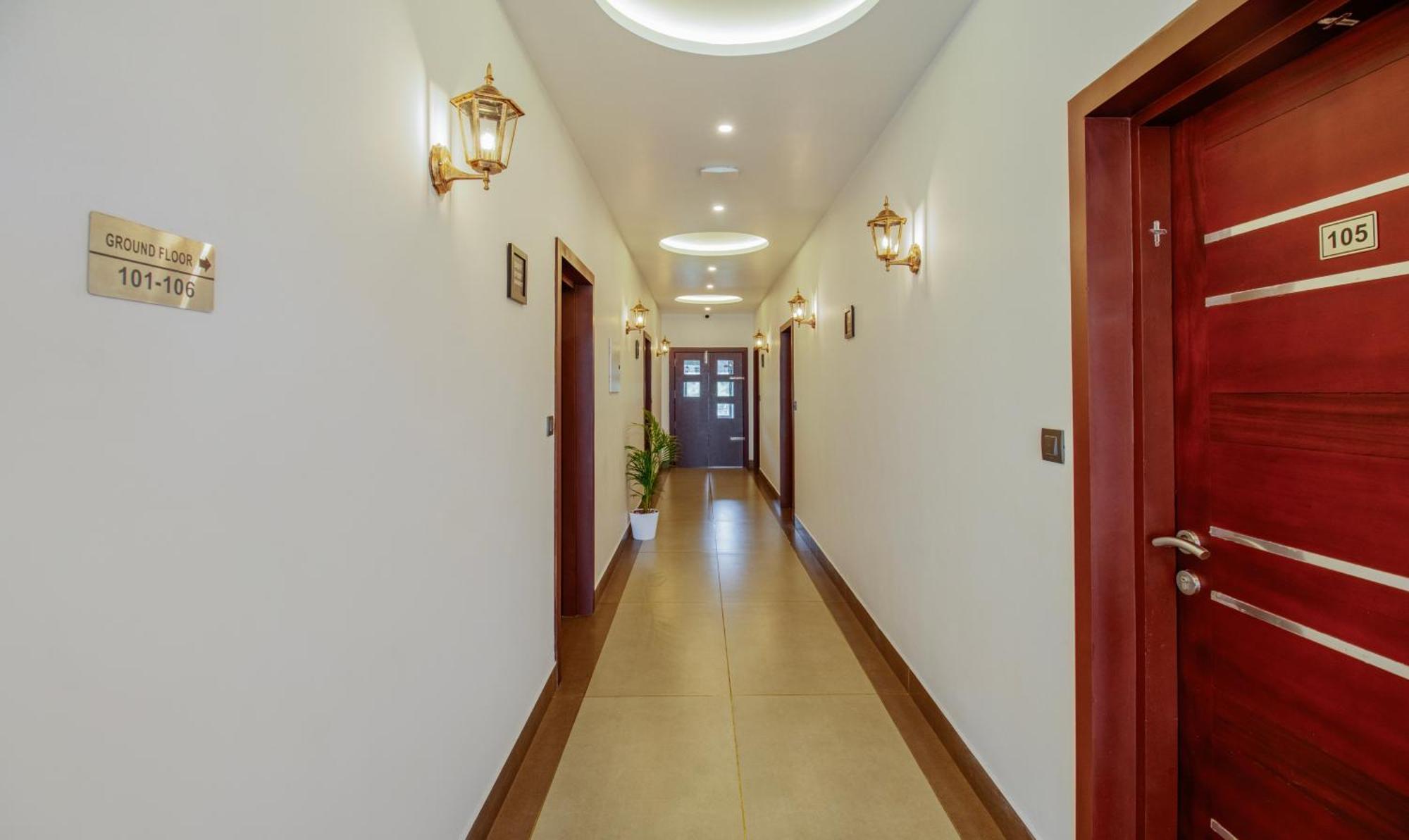 Treebo Amigos Residency Cochin Airport Hotel Kochi Exterior foto