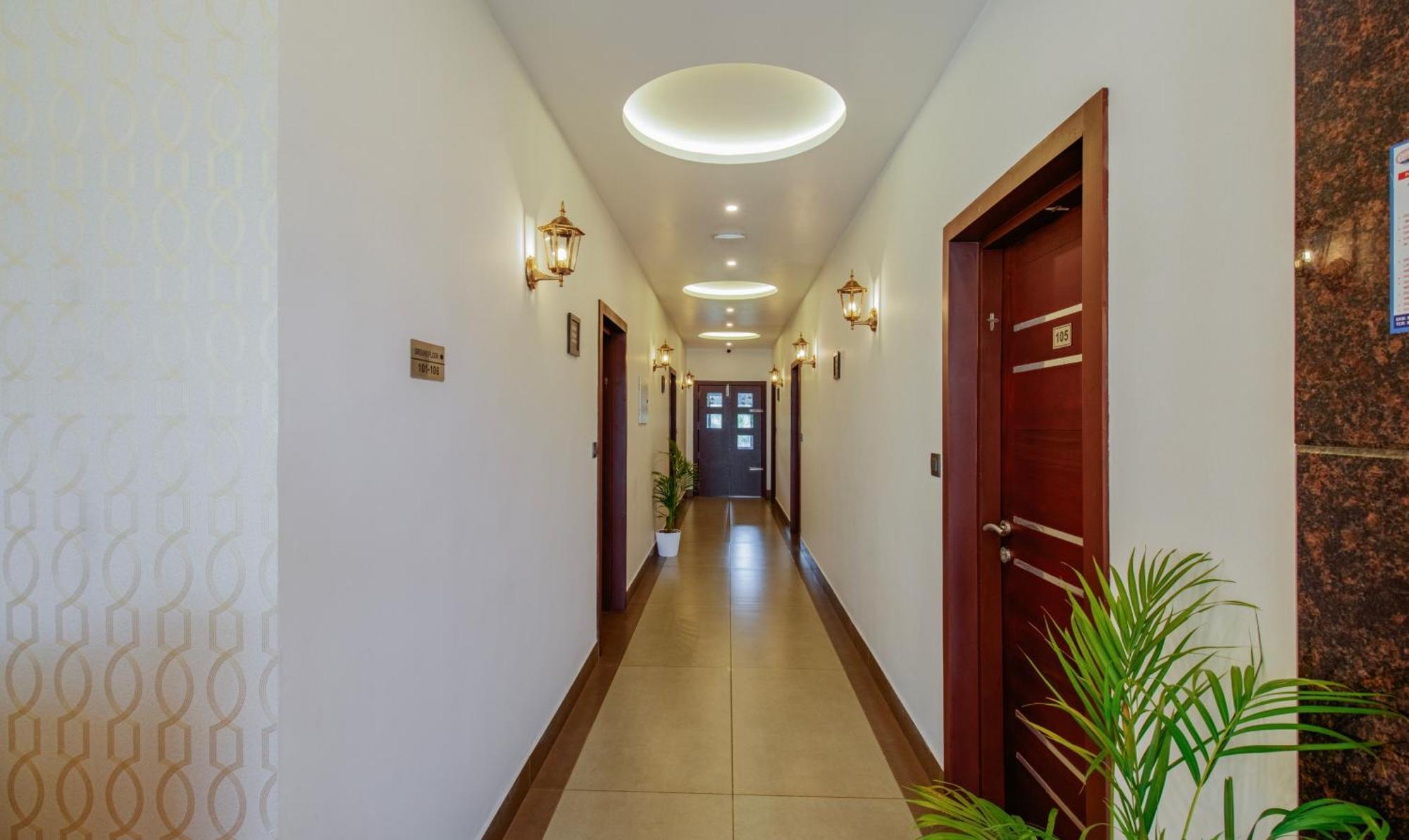 Treebo Amigos Residency Cochin Airport Hotel Kochi Exterior foto